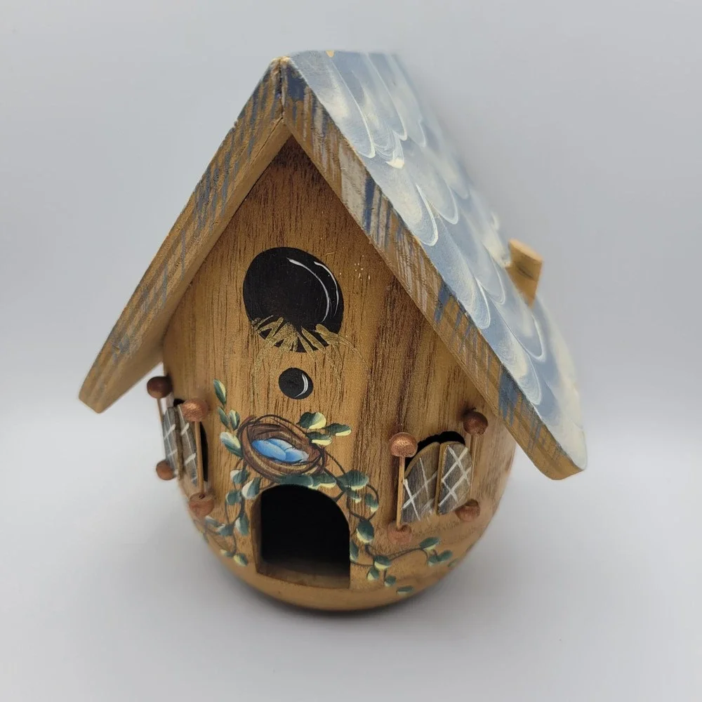 Hand Painted Wooden Birdhouse House‎ Decor Marquette Michigan Rustic Handmade